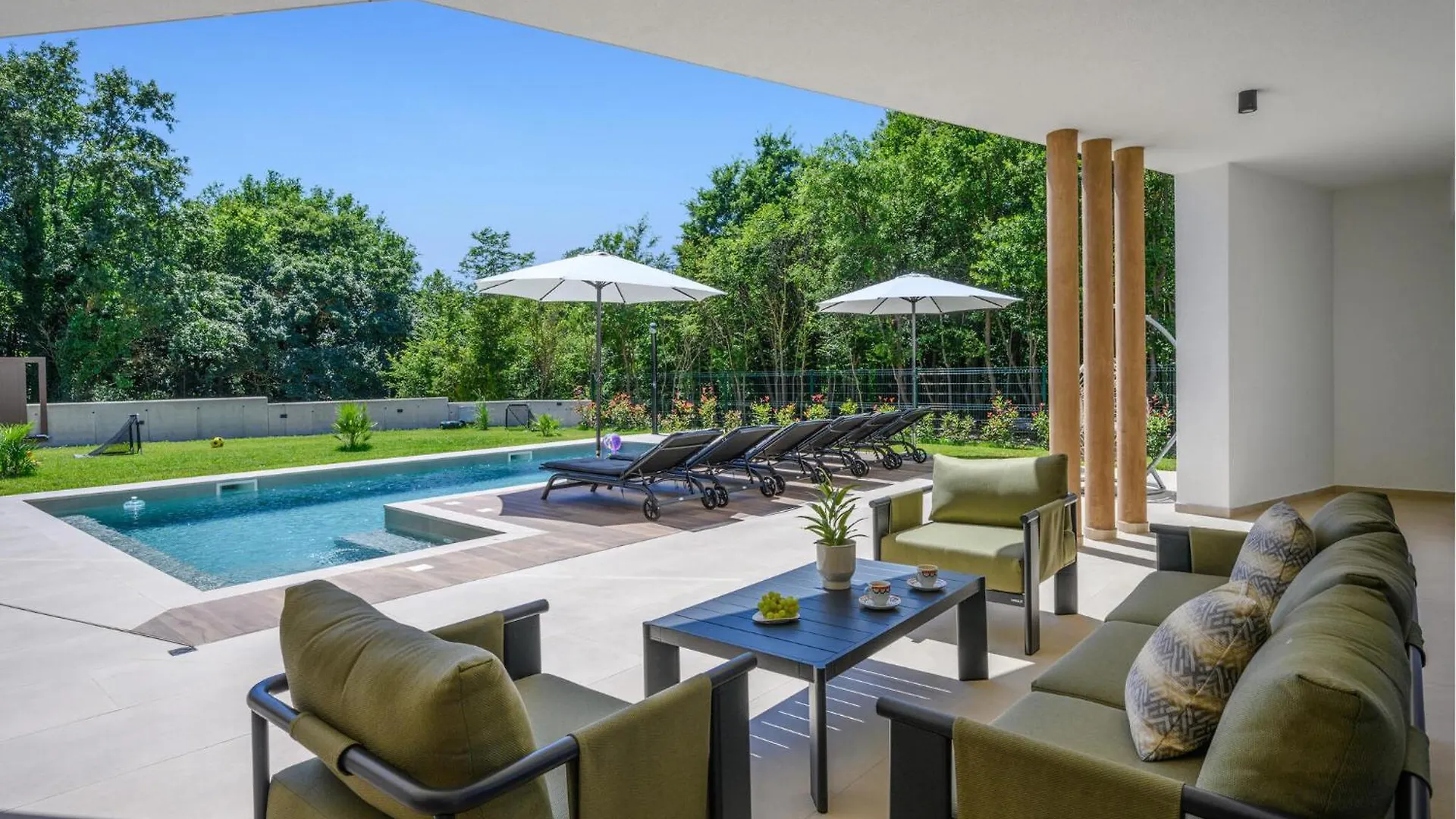 Holiday home Gorgeous Home In Sisan Croatia