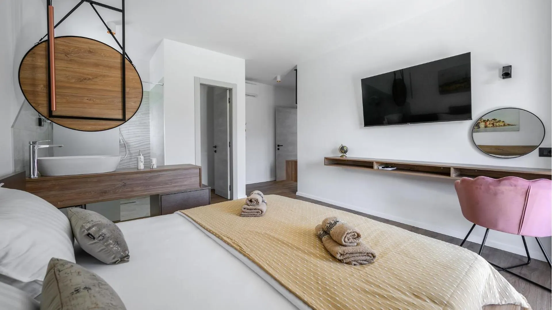 Gorgeous Home In Sisan Croatia